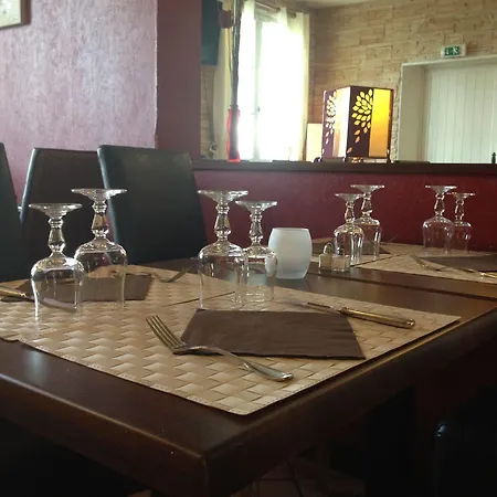 La Ferme De Mondesir Hotel