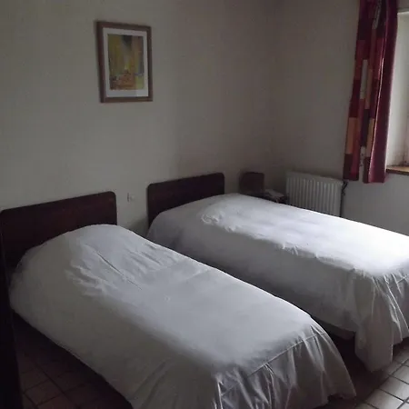 Hotel La Ferme De Mondesir Guillerval