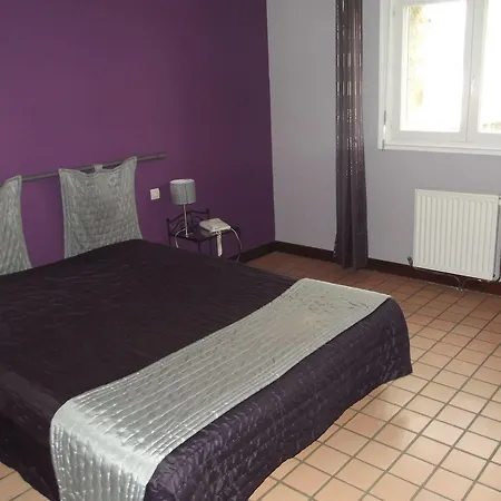 La Ferme De Mondesir Hotel 2*